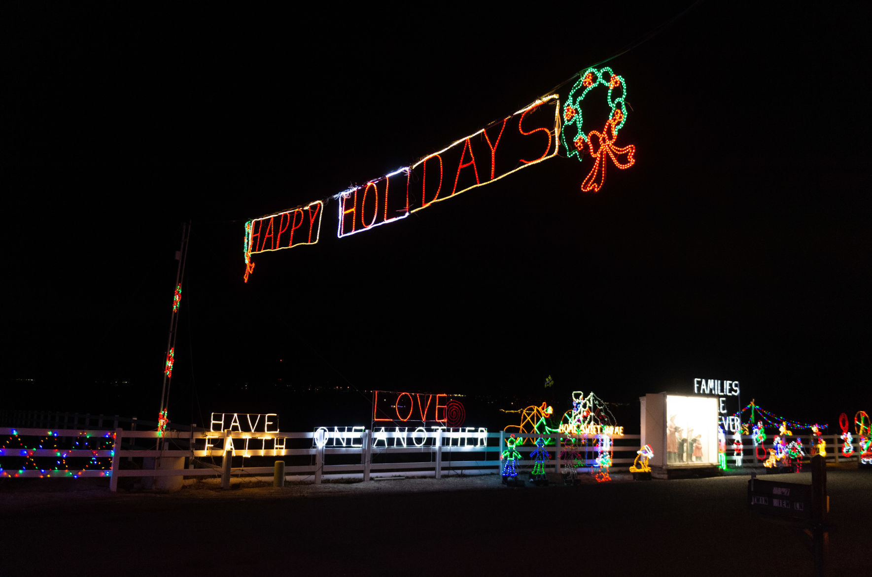Holiday lights
